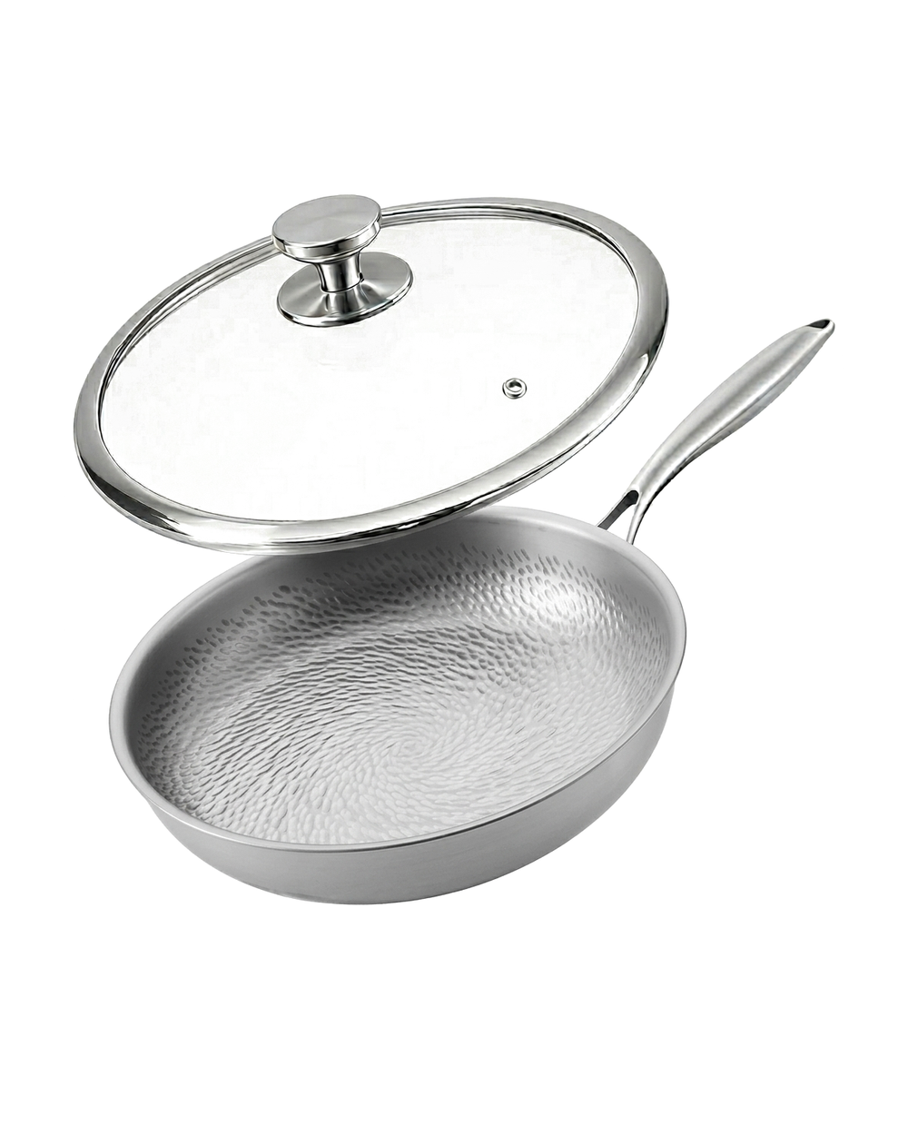 Titanium pan with its glass lid